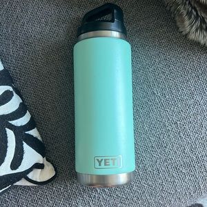 YETI BOTTLE 26oz